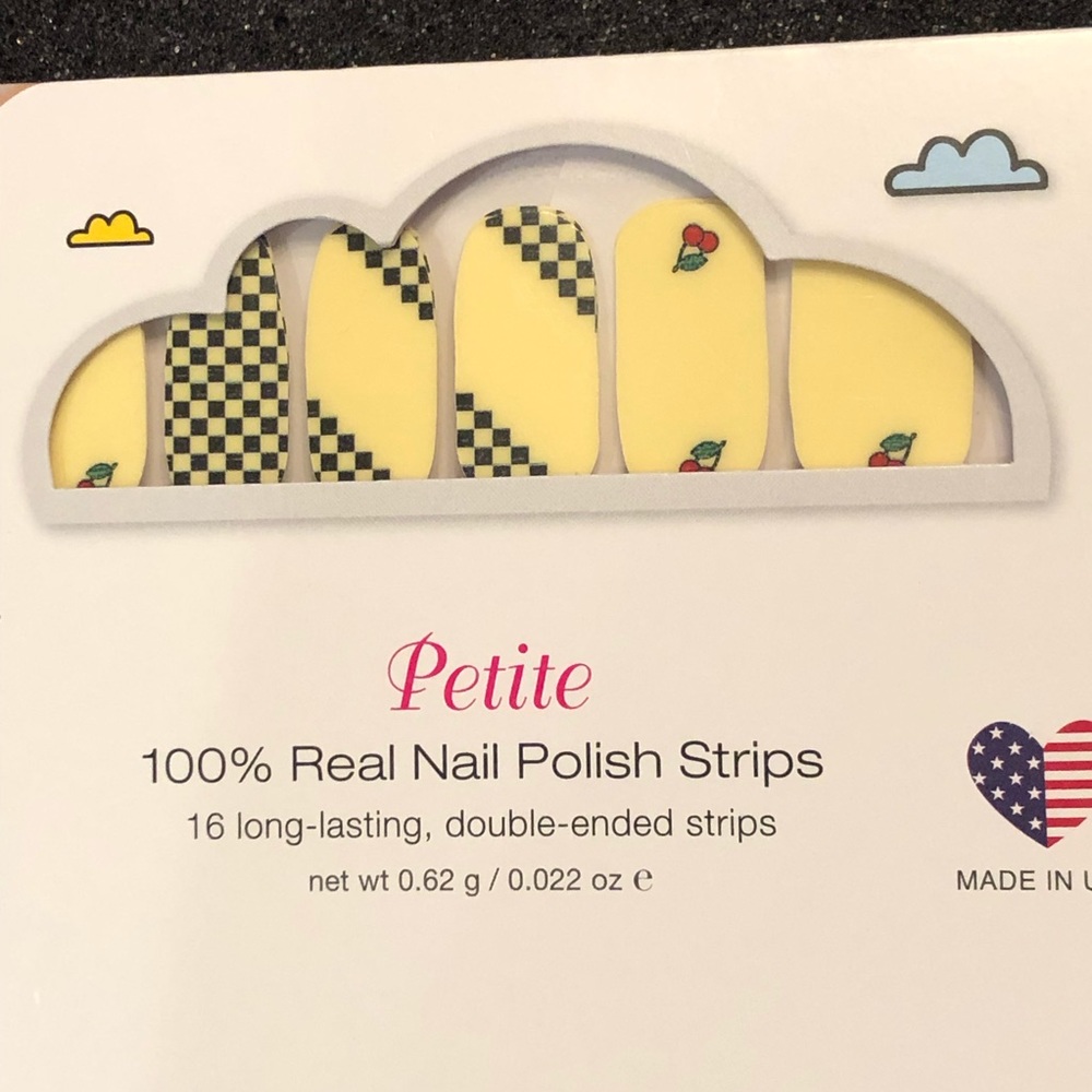 💅 Bundle 5/$50 💅 Checks n’ Cherries - Color Street